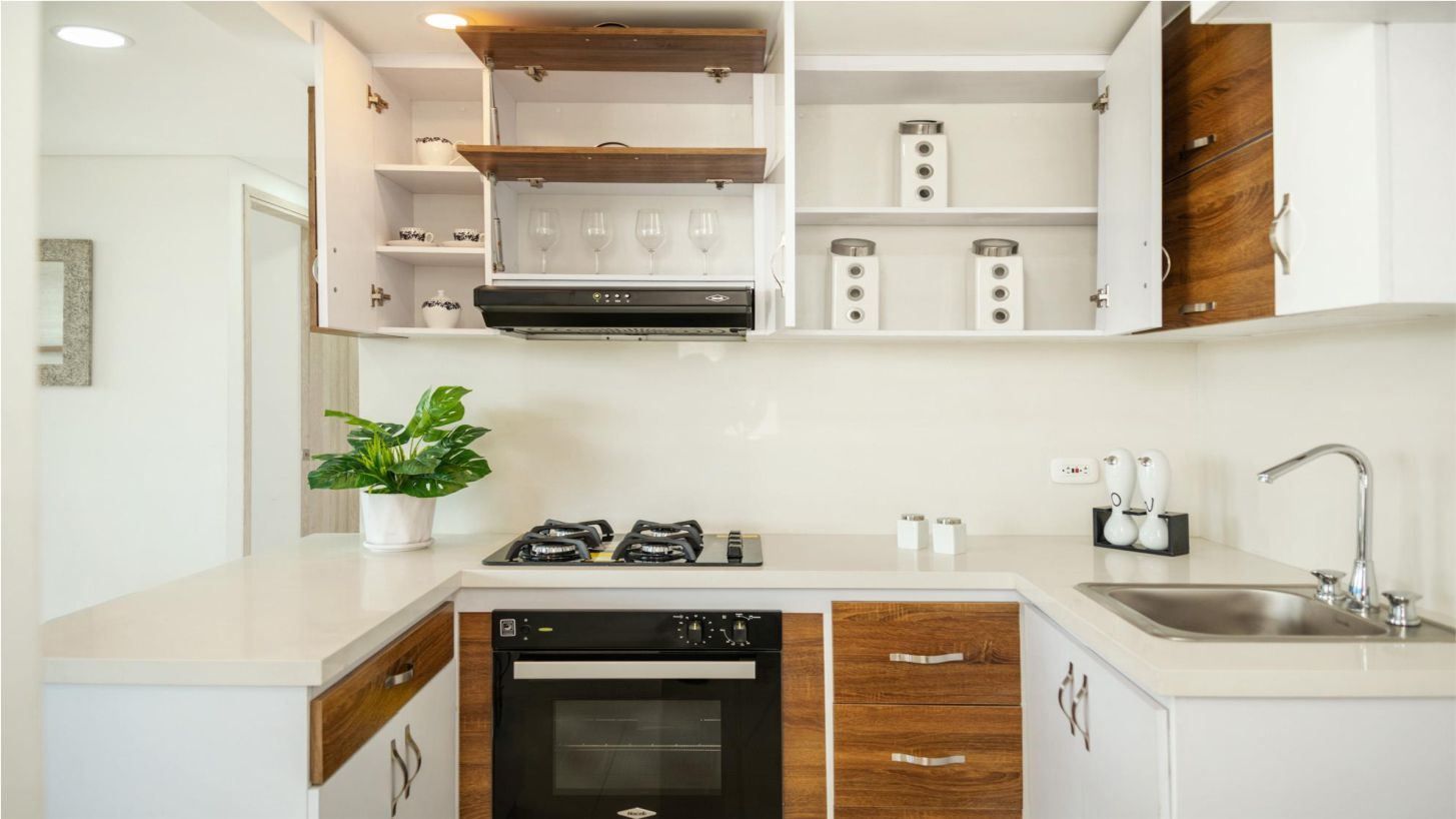 Cocina con estufa y horno
