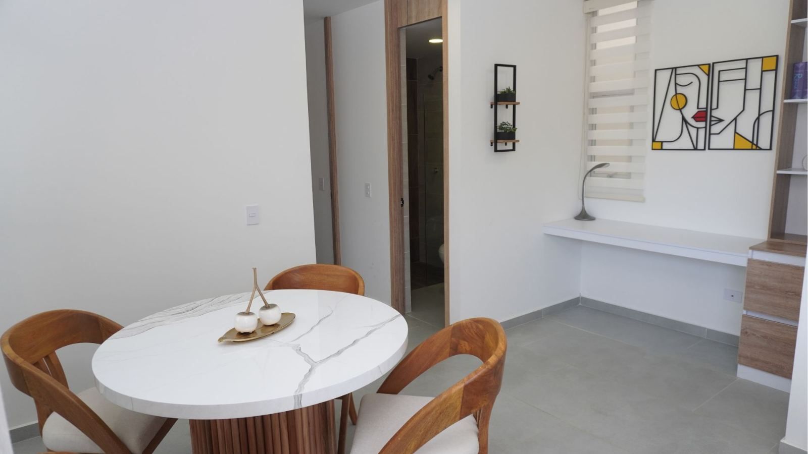 Comedor del apartamento modelo
