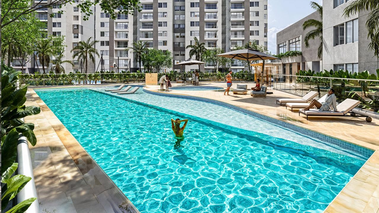 Piscina de Arya+ Más